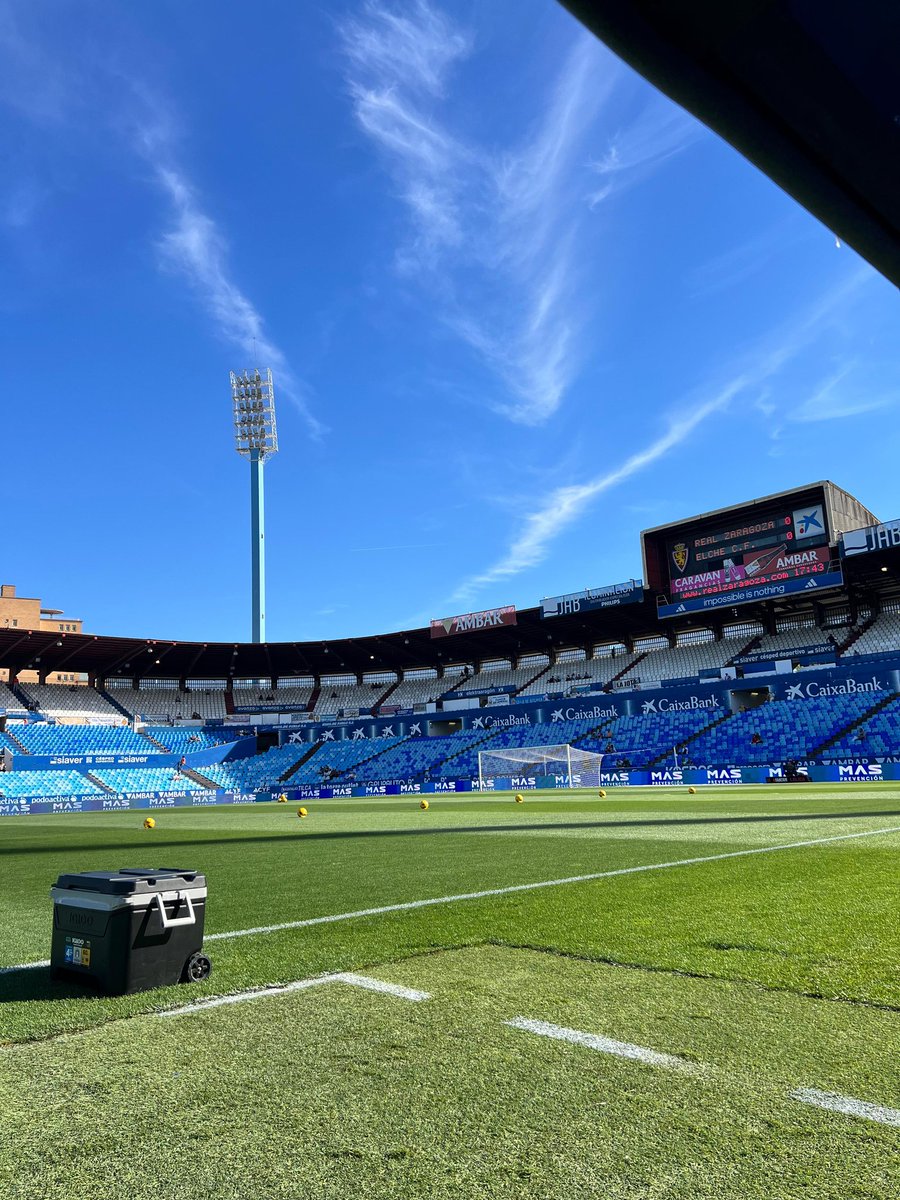 ¡Vamos! 💪🏼⚽

#RealZaragozaElche | #MuchoElche