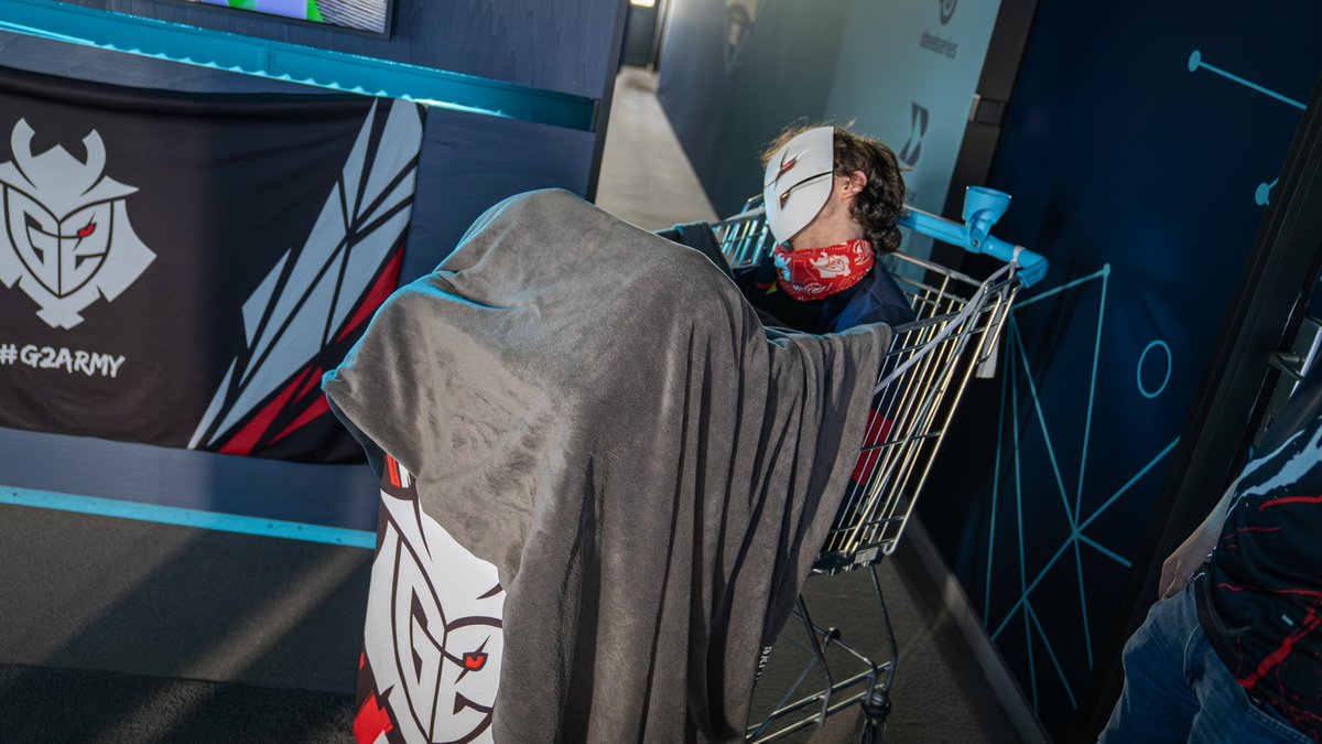 Wake us up when G2 plays 😴