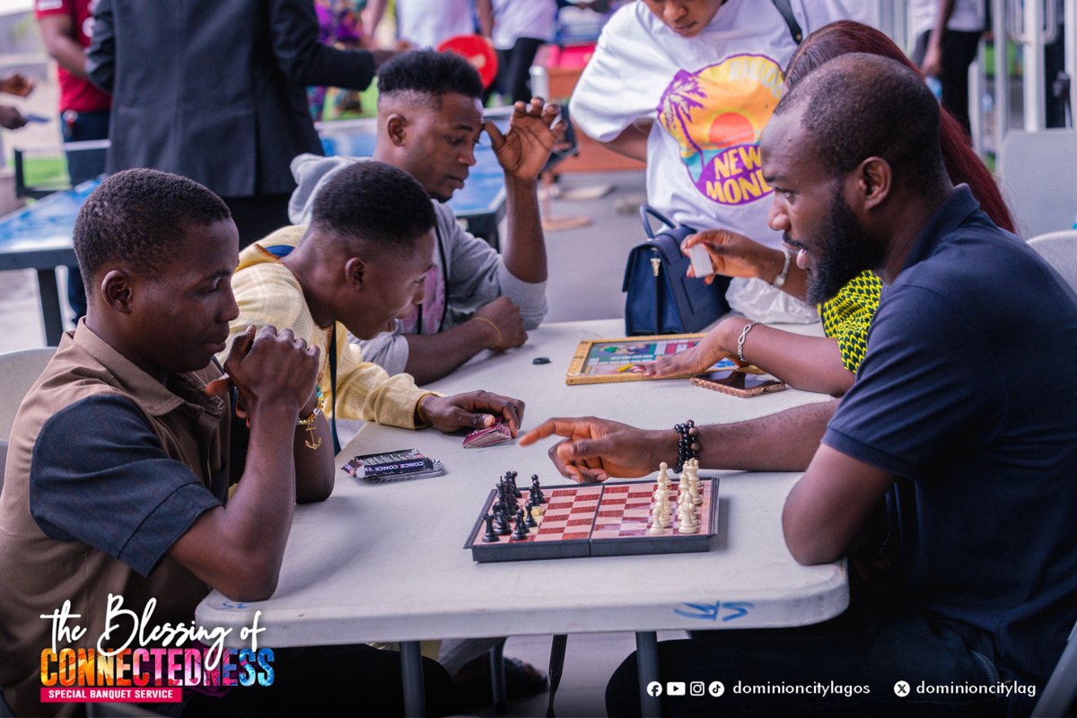 dominioncitylag's tweet photo. After service we also took out time to relax, play some games and enjoy gainful connections. 🥳🫶🏾
#DCLagosHq #DominionCity #BlessingOfConnectedness #BanquetService https://t.co/ME3lflgZcZ