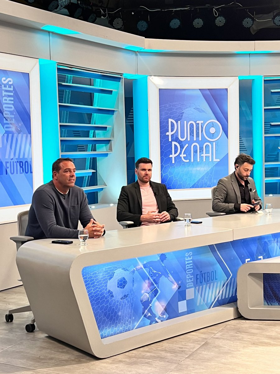 “Leo Fernández tiene en su contrato una puerta de salida en junio. Está estipulado desde su llegada” 🗣️ Ignacio Ruglio en #PuntoPenalEnEl10