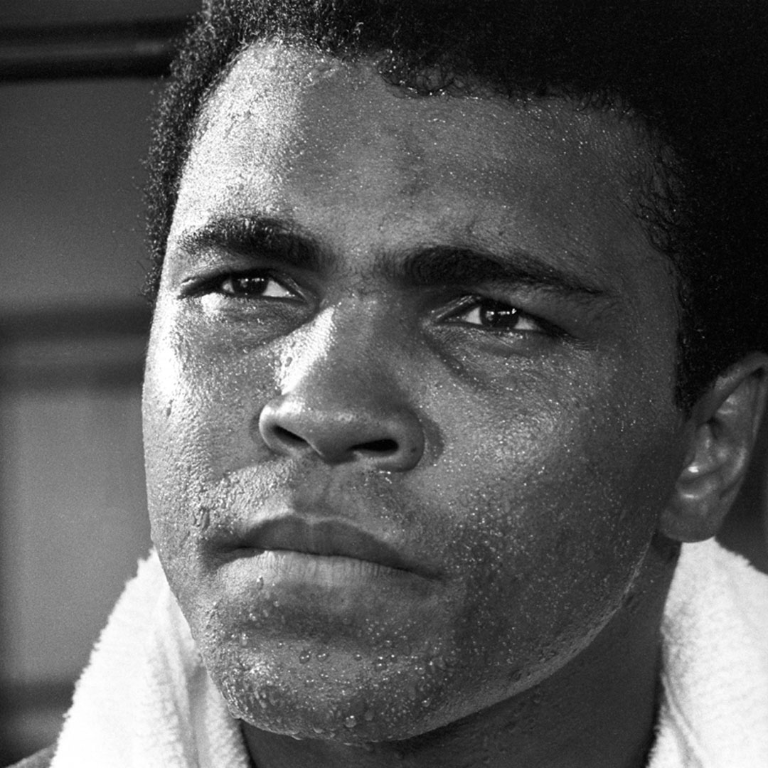 “I was determined that I would be successful. I thought about it, I dreamed about it, I slept it, I ate it…and I believed.” 💭🏅 📸: @LeiferNeil #MuhammadAli #Icon #Determination #Success #Believe #Quote