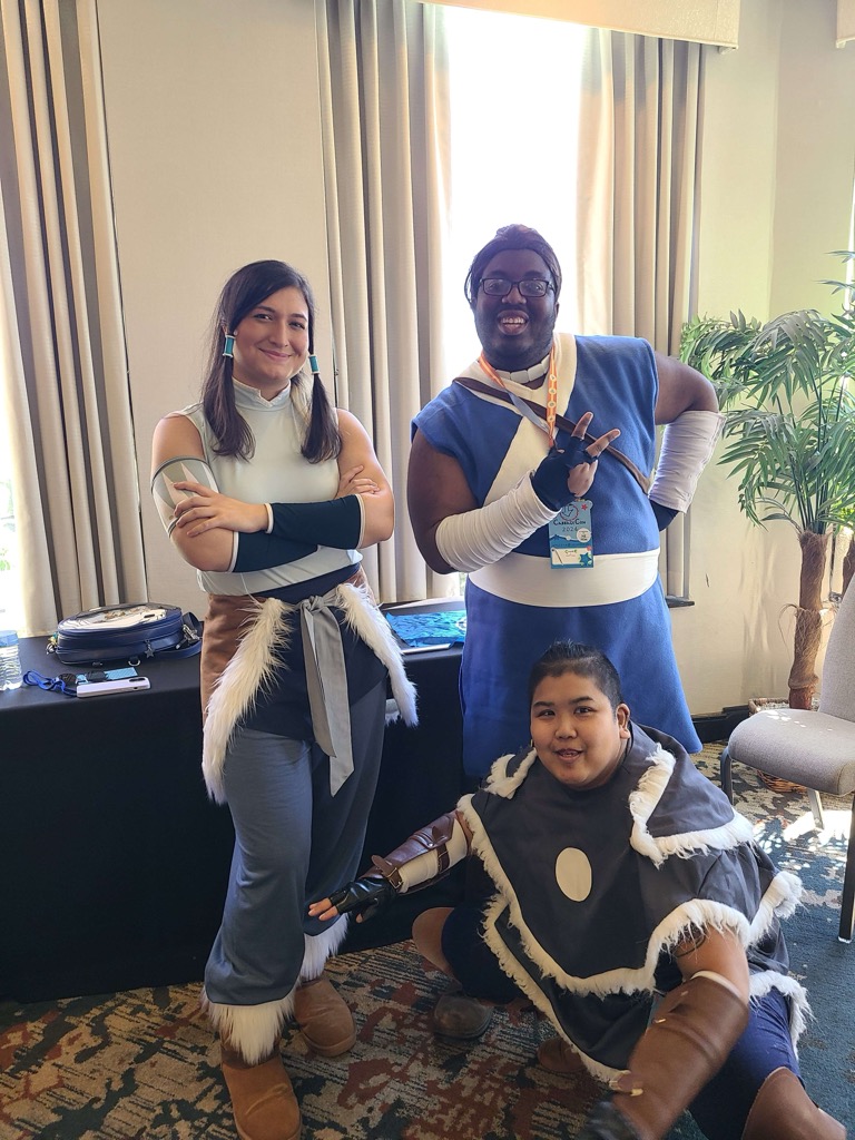 AvatarFanCon's tweet photo. Secret Tunnnnnnel, Secret Tunnnnnnel.
#Cabbagecon #cabbageconvention #avatarthelastairbender #atla #thelegendofkorra #korra #tlok #aang #cosplay #columbusohio https://t.co/BmgjpONBQE