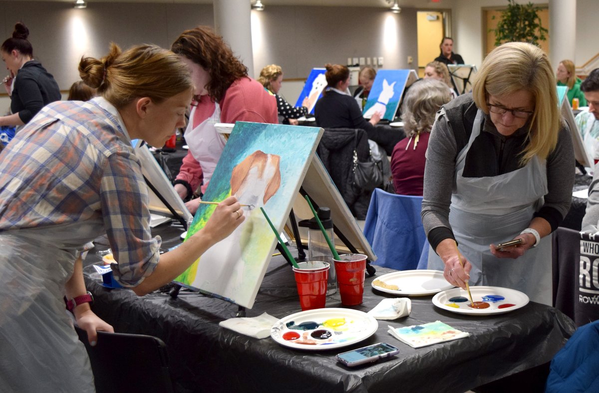 It's time for another Paint Your Pet night from Artherapy Studios! Join us at 6:30 p.m. on Thursday May 2, at our Macklind Ave. shelter for an amateur painting class 🎨 All proceeds go to HSMO 🎨🐾 Learn more and get tickets: bit.ly/PaintYourPetMa…