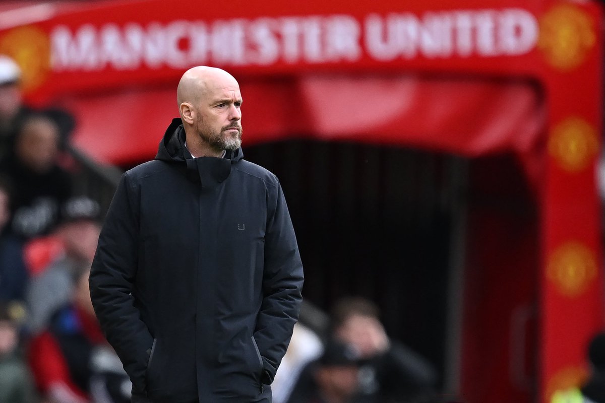 🔴🎧 Manchester United pod out. ◉ Ten Hag involved in project talks but future still not sure. ◎ Wilcox coming soon, Ashworth talks ongoing. ◉ Martial leaves, Amrabat and Varane likely too. ◎ INEOS want Kobbie Mainoo new deal. ↪️ @MenInBlazers: wondery.com/links/the-here…