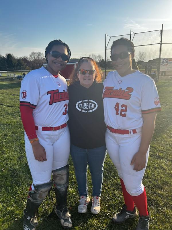 Love seeing my players in action. Great game this morning ladies. Keep an eye on these girls.  <a href="/evansTwins2028/">Evans Twins 2028 🥎 Kamrin & Kaylin</a>