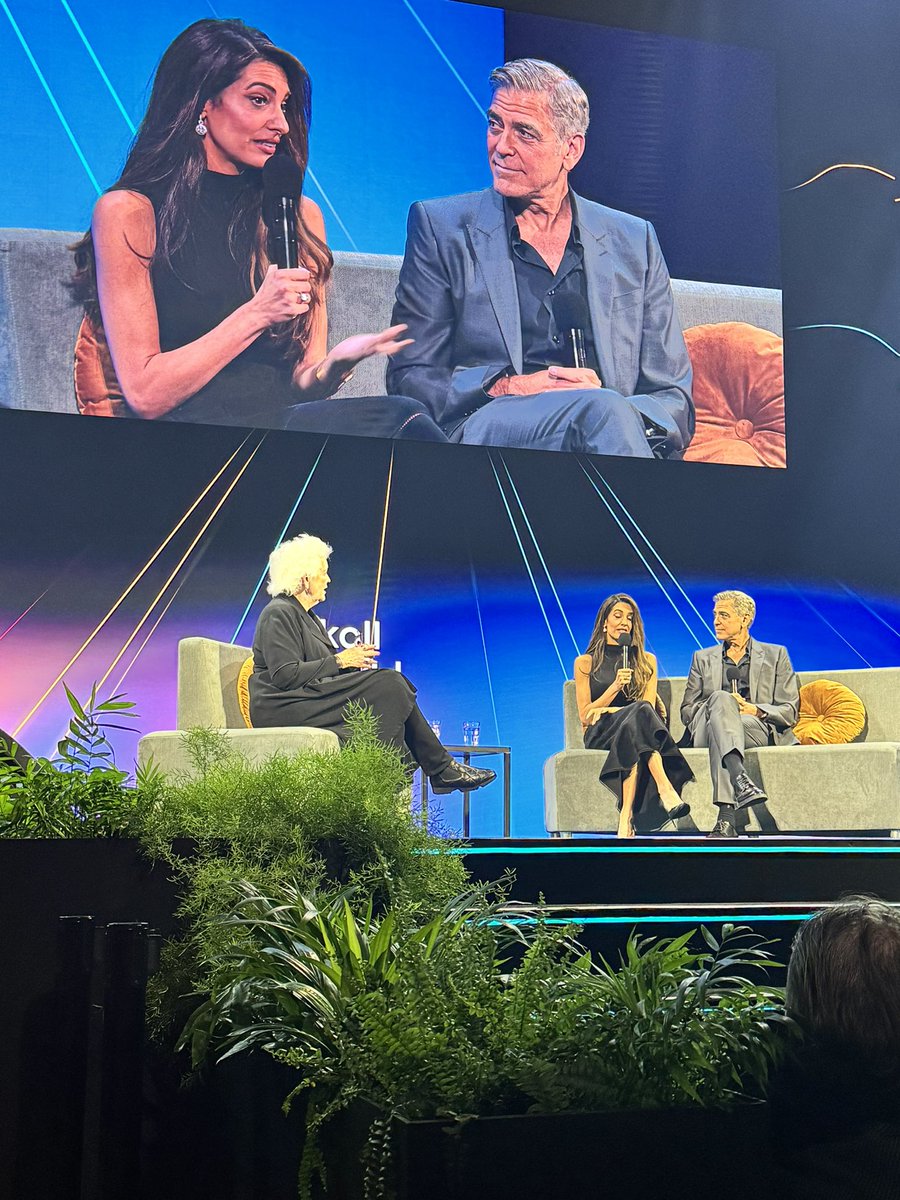 MANDLACHEN's tweet photo. amal and george were great, but @GayleSmith had the line that will never leave me

“those of us who fight for change need to realize that change is something we also need to know how to do” #skollworldforum https://t.co/W3PQ6SOpcb