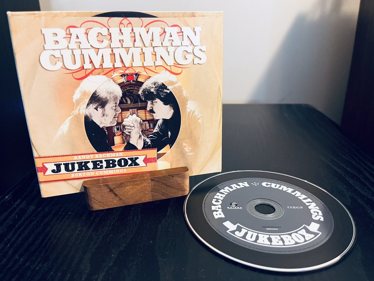 #nowspinning

Bachman Cummings
Jukebox
2007

Currently listening to Randy Bachman and Burton Cummings great send off to their influences. 

🇨🇦 Canadian Rock

@RandysVinylTap @burtoncummings 

#nowplaying #cdtime #cdcollection #rockmusic #canadianrock