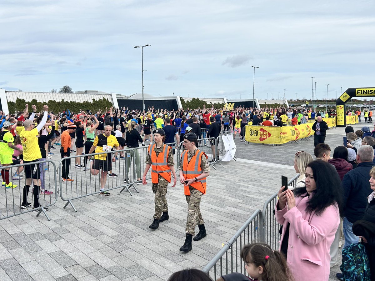 Terrific to see the inaugural P&J Run Fest at @PandJLive today with 800 runners taking part in the 10km, 5km & 1km junior category. The event was held in aid of the P&J’s 275 Community Fund and was kindly sponsored by @BalmoralOEnews. Money raised will help local charities.