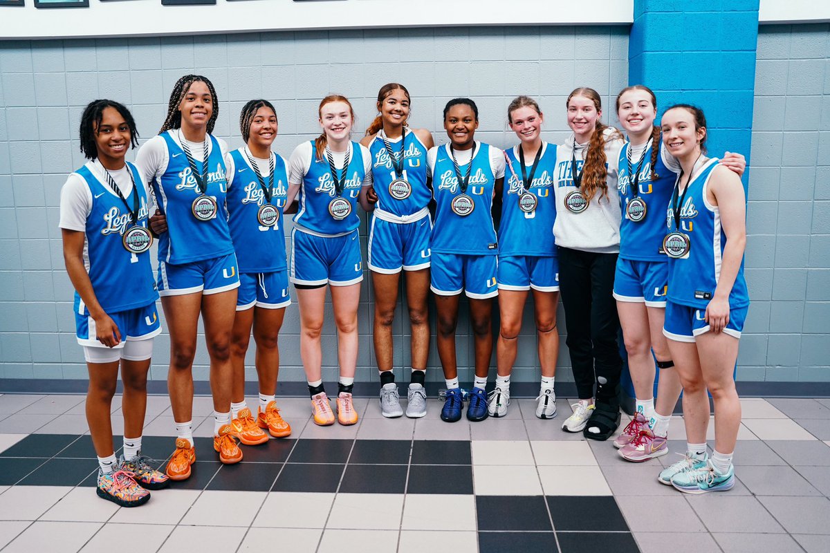 Four unbeaten championships at @LBInsider April Showers this weekend in Michigan! Proud of all of our groups and how they got better! See you all in Cincinnati next weekend at The Clash and The Preview!! #BTA 🟦🟨