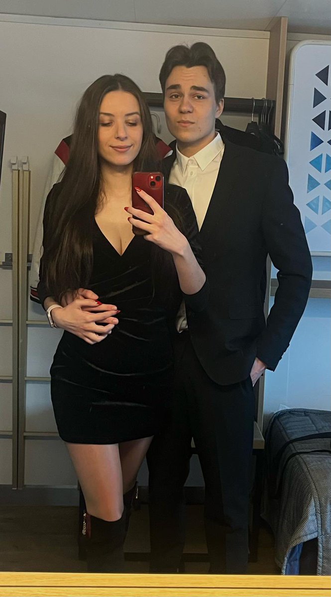Qualified for 1v1 and 6v6 finnish champs LAN ✅

Thanks for coaching <a href="/SandraDemitrova/">Lady Brunette</a> ❤️👸🏻