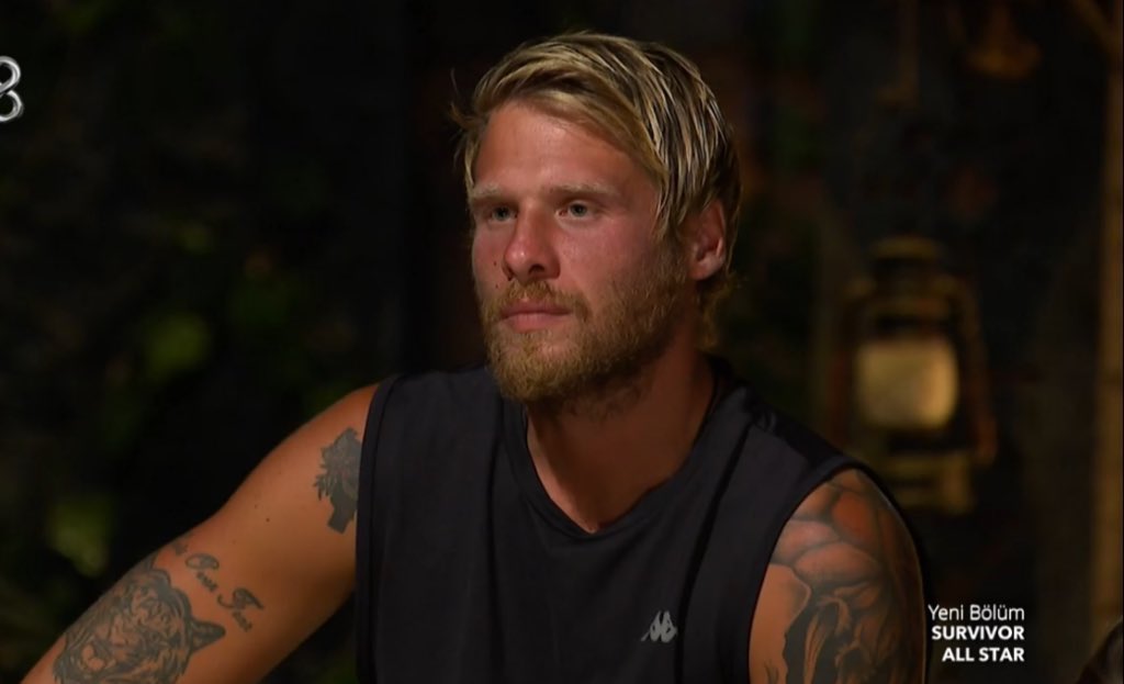 Büyüklüğü şaka değil, Acun tepkilerden dolayı apar topar konseyi yeniden çekip kendini açıklamak zorunda kaldı çok büyüksün halk arkanda seviliyorsun Yunus Emre
#SurvivorAllStar2024