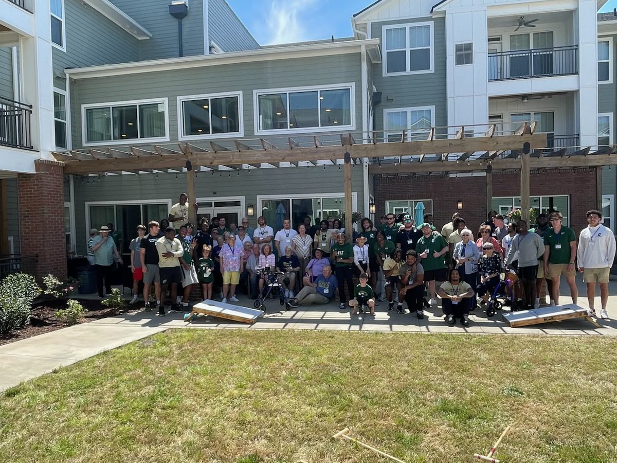 BiffPoggi's tweet photo. Huge thank you to Ryan and Hannah Lambert for inviting our team to Ambriant to meet and participate in a field day with their senior residents. I am so proud of our team. I love these kids so much. A good time had by all!!!! https://t.co/Hh5sumGedX