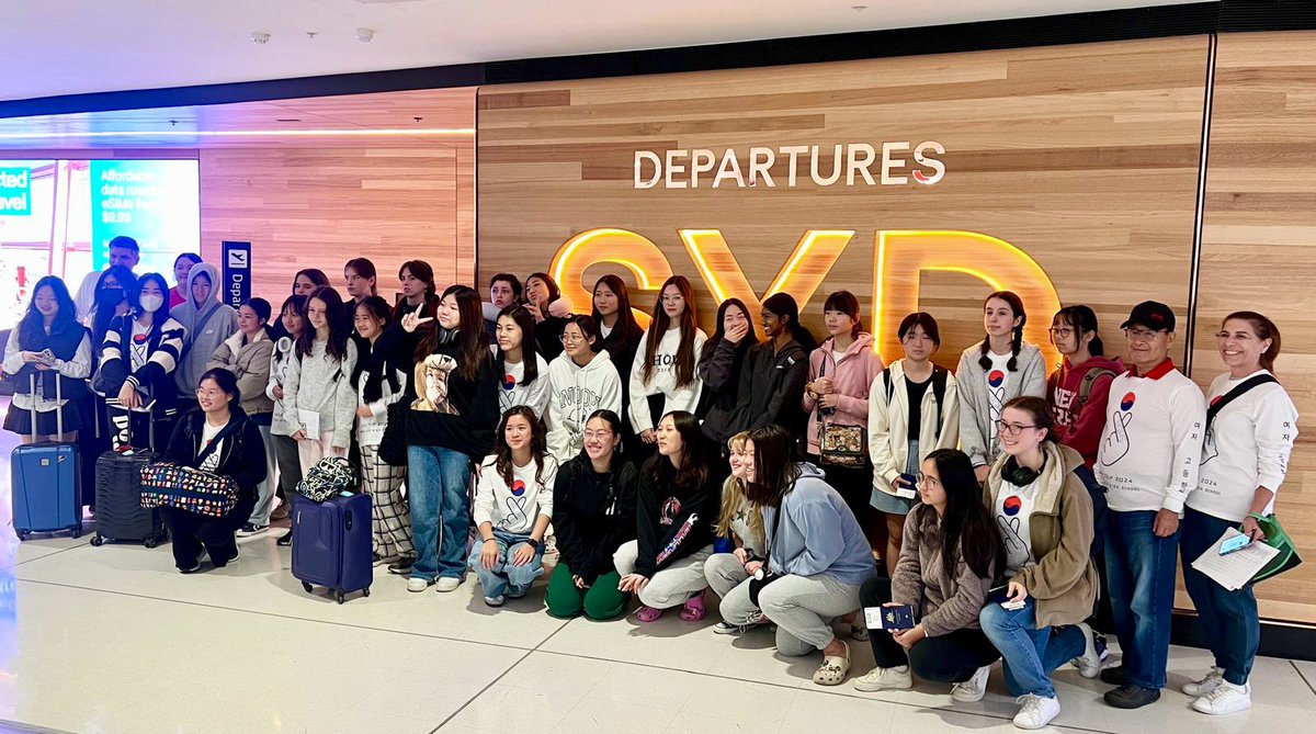 MiaKumar8152's tweet photo. So exciting for 36 students and 4 teachers @burwoodghs who set off this morning on an excursion to South Korea https://t.co/VWpLwpgFnm