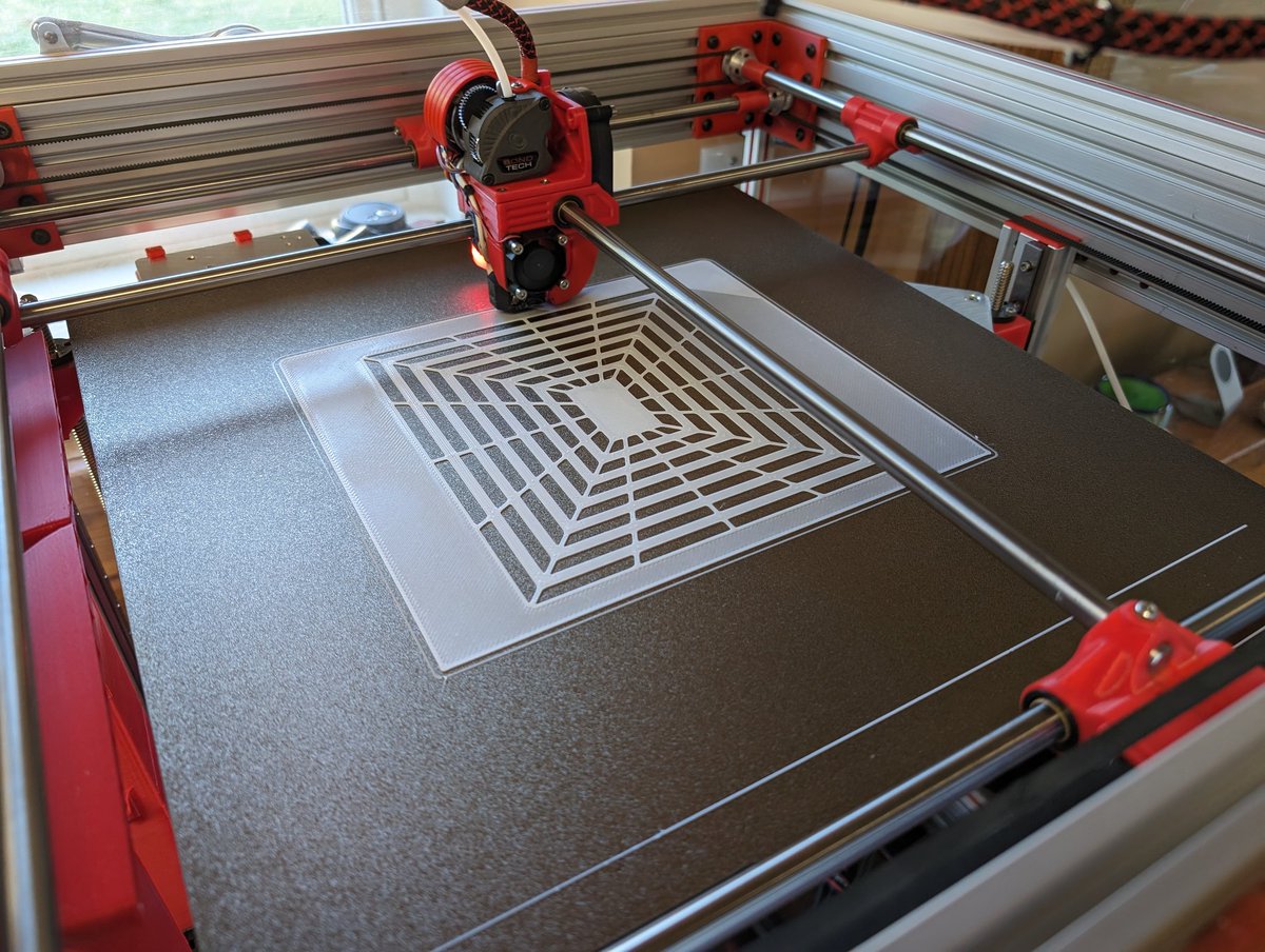 When you need to print something on your big printer because it doesn't fit on the Bambu P1S... And you remember just how much bigger it really is.