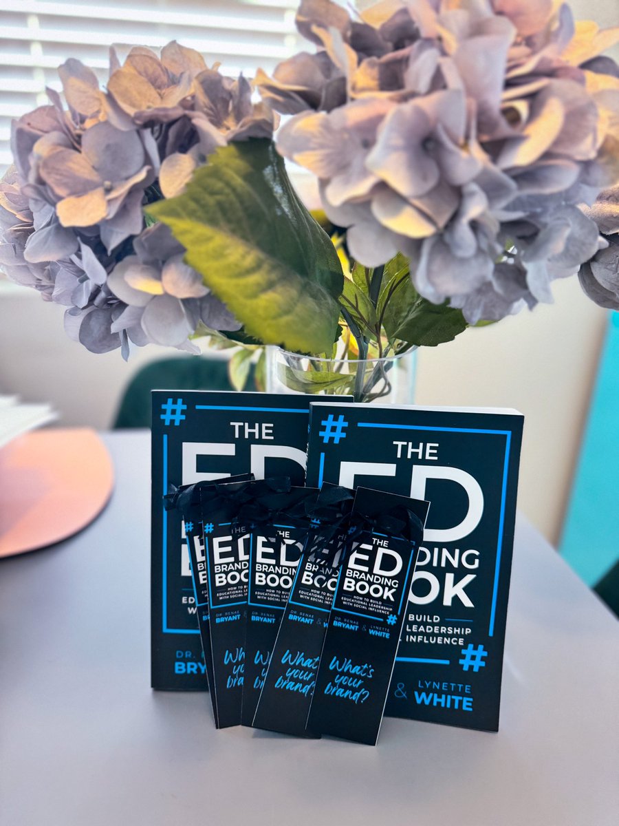 Have you ordered your copy of The #EdBranding Book yet? If so, DM me your contact info so I can mail you one of our super cute bookmarks! ❤️🙌🏾📘 #TellYourStory #dbcincbooks bit.ly/EdBrandingBook