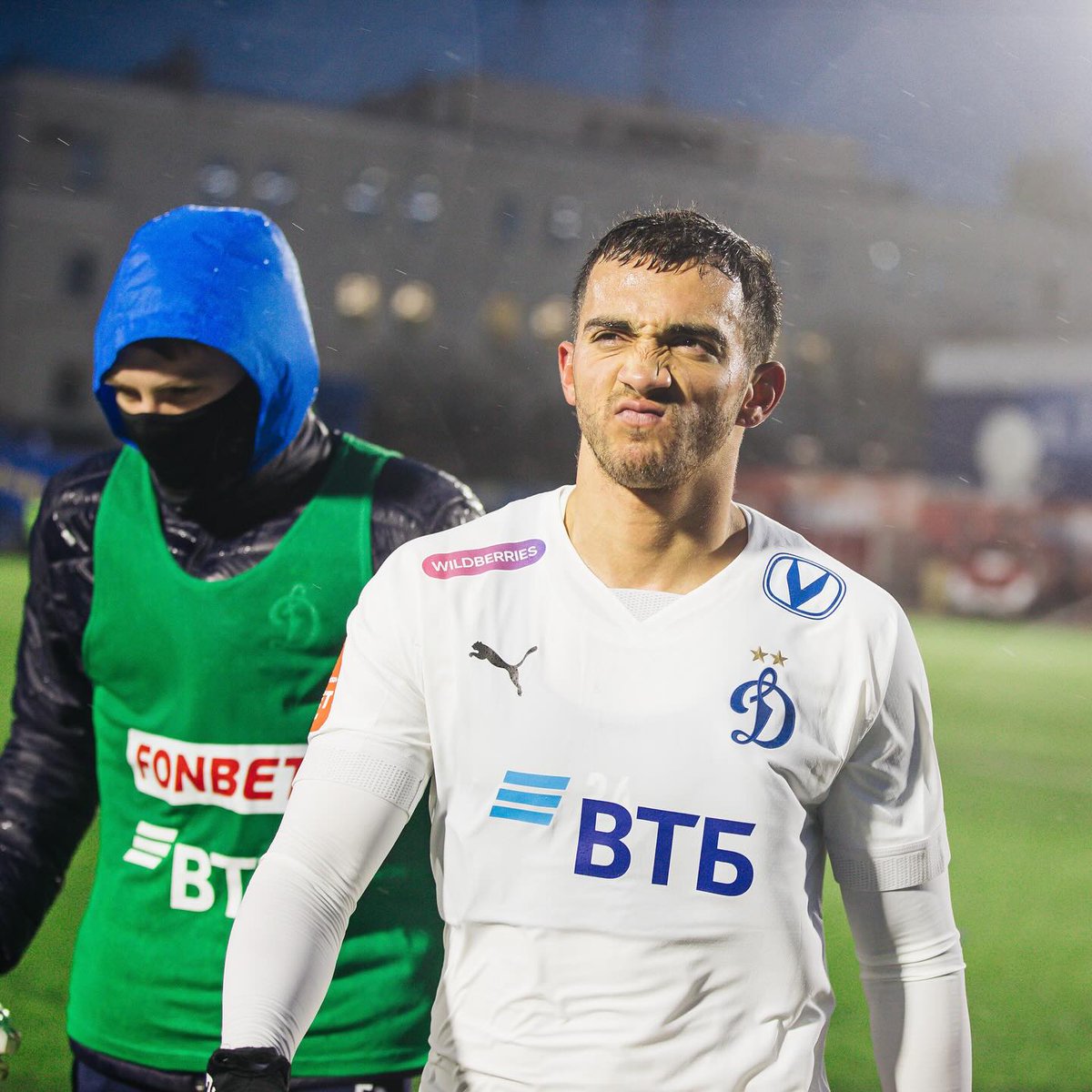 G_Aztecas's tweet photo. [RUSIA🇷🇺] Premier League: Luis Chávez fue titular y participó 89 minutos en la derrota de Dynamo Moscú frente a Ural (1-2). https://t.co/6MVu9wnqwO