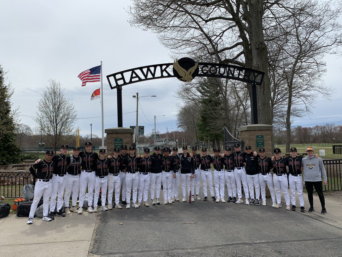 GaelsBaseball's tweet photo. Another day, another Edmund Rice matchup against @HendrickenHawks .  #IPVB wins the game 6-4.  Thank you to Hendricken for a great game and being an unbelievable host.  Best of luck this season and we will see you on Petrillo Field next year! 
#GoGaels⚾️ https://t.co/keUee996sd