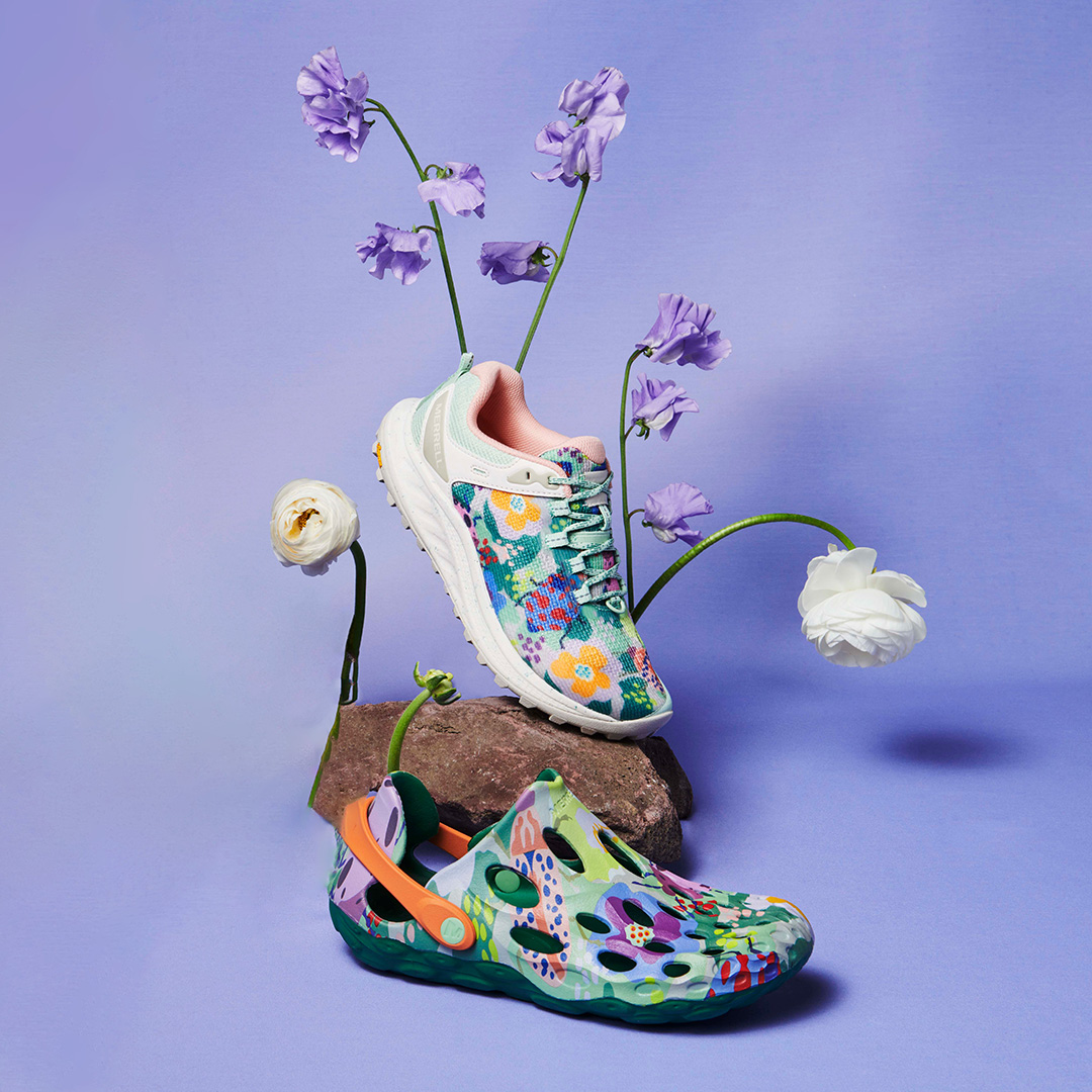 QuarkStyle's tweet image. 🌺💗Let your feet bloom with comfort and style 🌺💗. 

Shop now: ow.ly/cQFk50RfzxK