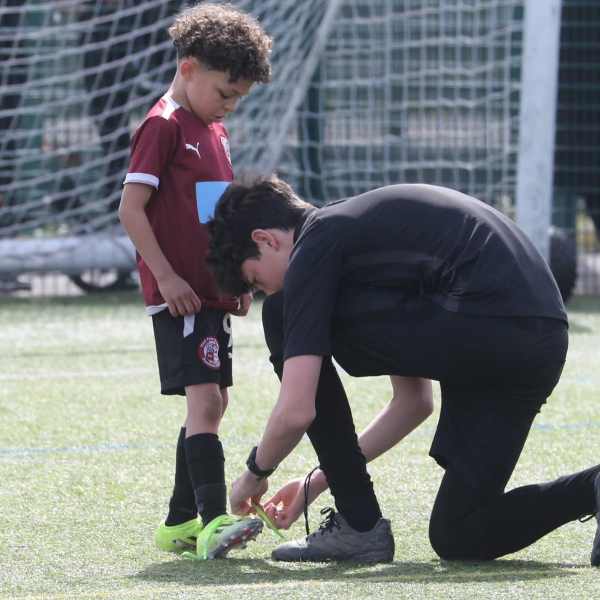 The first of our cup finals saw #parkfarmrangers play <a href="/FIFC/">Folkestone Invicta</a> under 8s in an entertaining game that ended in a penalty shoot out 

#ekyfl #kentfa <a href="/Teamgrassroots_/">Grassroots</a> #football #cupfinal