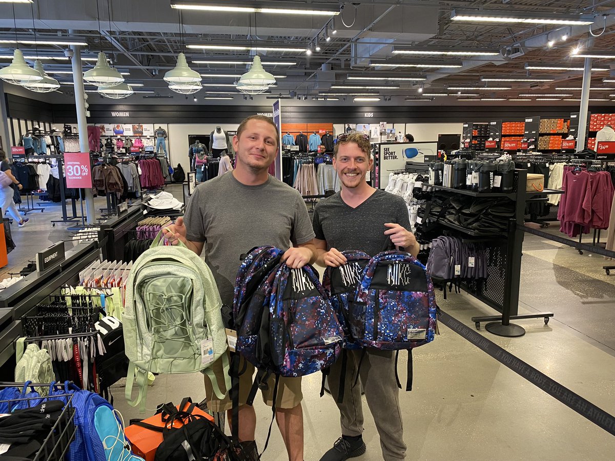 Lil weekend haul with the Orlando fba “dem boyz” thanks Uncle Flips for the intro <a href="/FulfilledByDave/">Dave</a> <a href="/flips4miles/">Miles</a>