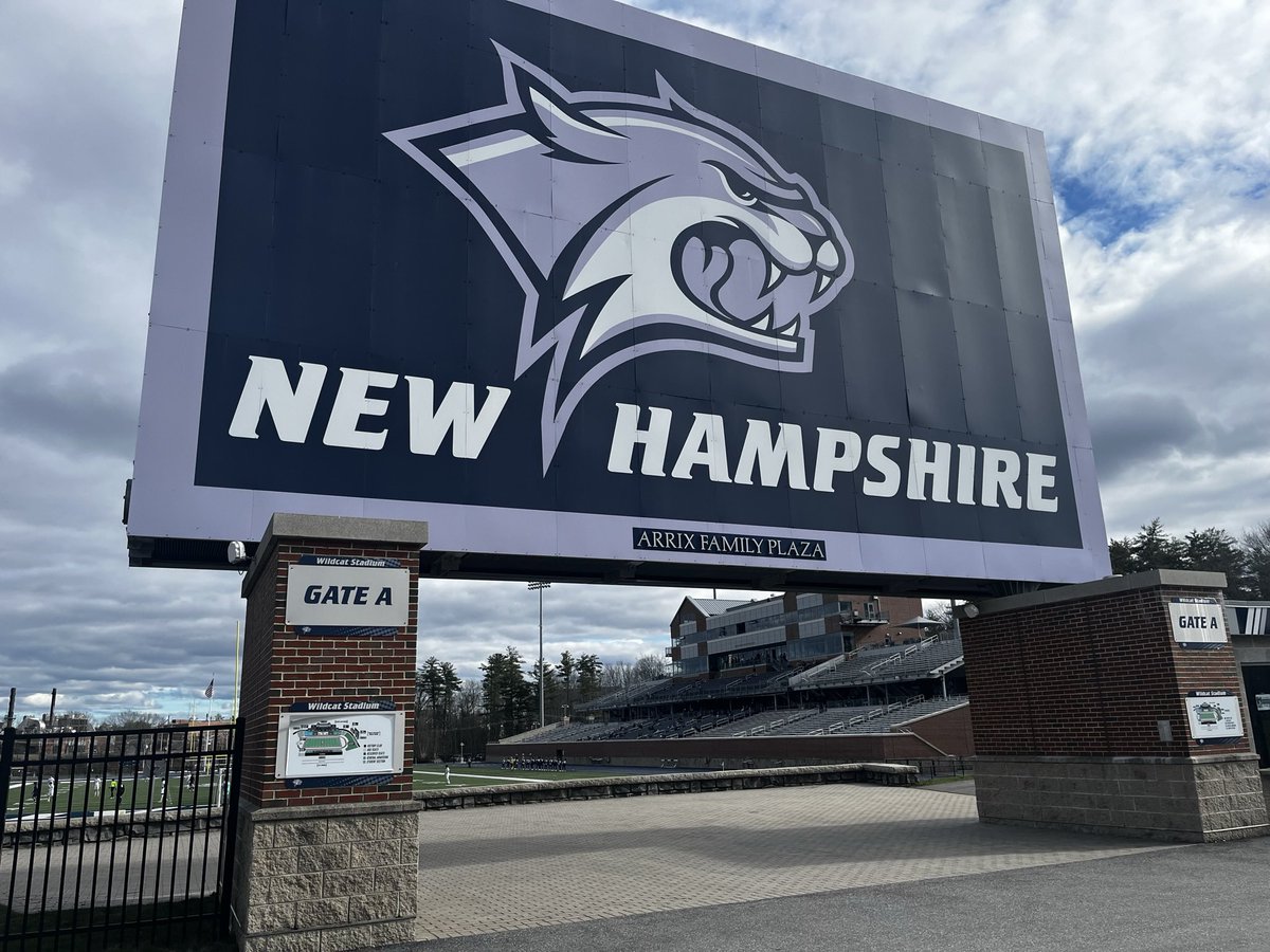 Amazing visit yesterday @UNH_Football! Loved meeting all the coaches and watching a great practice! Can’t wait to be back!!! @Coach_Borden @CoachScottJames @Coach_DeAndrade @cmajors55 @rwsantos2