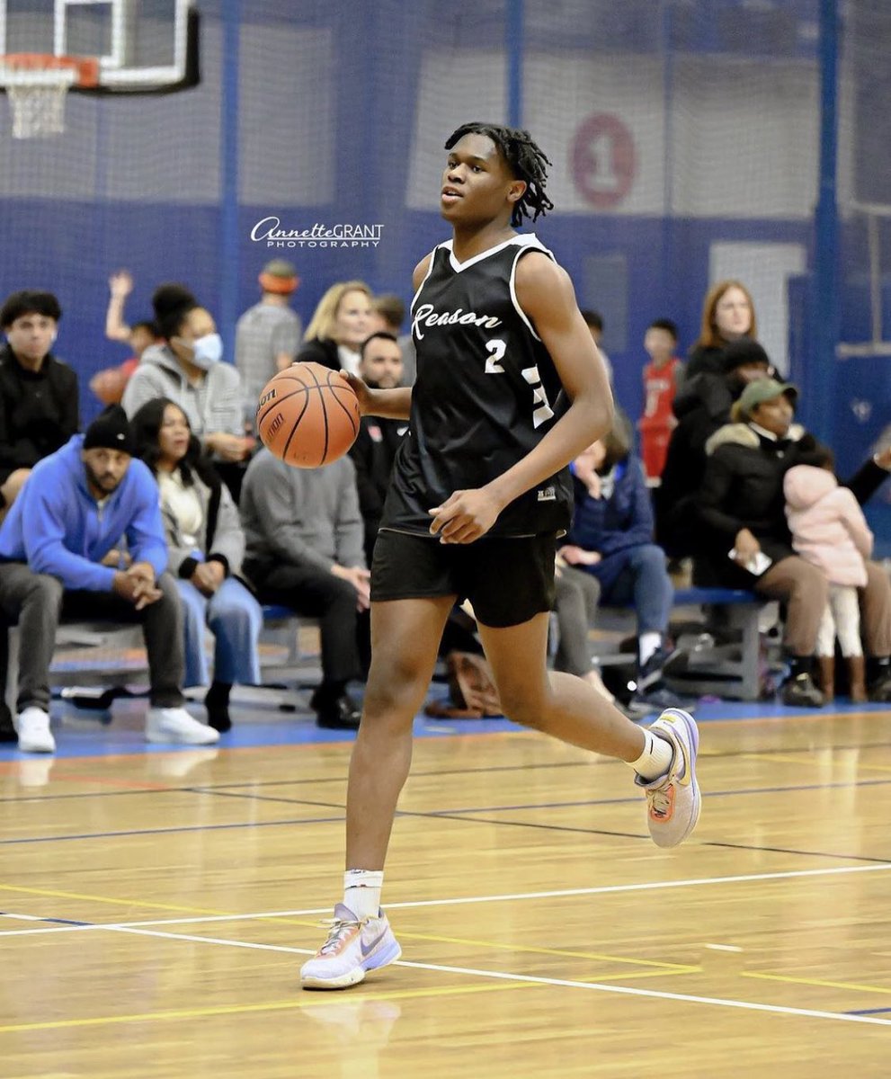 Creighton has offered 6’8 2026 SG/SF Vincent Osazee (@osazee_vincent) from @ReasonprepBB and Undivided basketball club. He also holds offers from Rutgers, LSU, St. John’s, Central Michigan, Arizona St, and more. Big AAU season loading 📈.