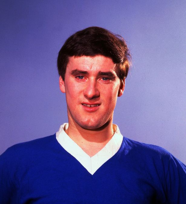 #onthisday 14 April 2001 – Jim Baxter died (b. 1939) James Curran Baxter was a Scottish professional footballer who played as a left half. He is generally regarded as one of the country's greatest ever players. He was born, educated & started his career in Fife, but his peak…