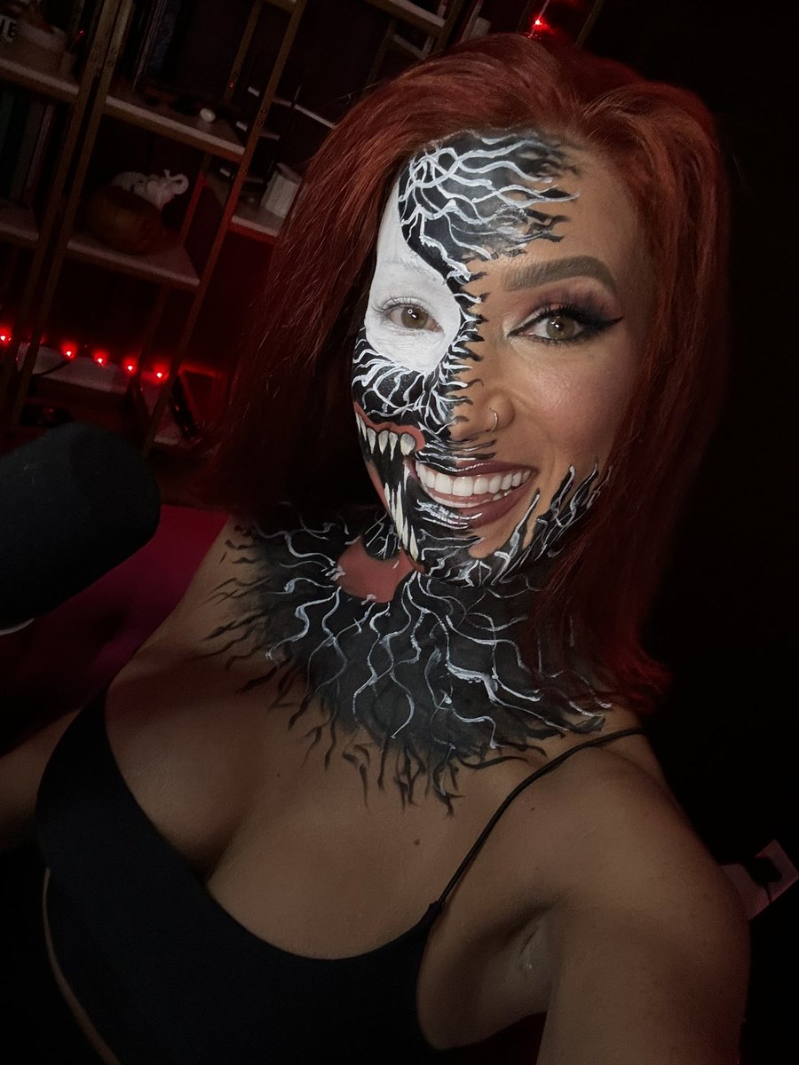 She-Venom is live on stream right now for the largest online tourney this year!! Come join the fun as I battle for my share of $12.5m in the @ACR_POKER Venom!! Ebonykenney.com