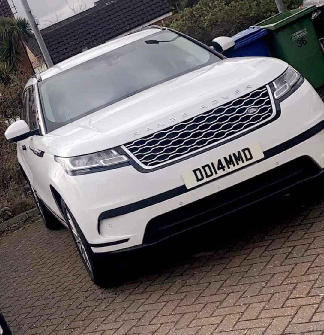 DD14MMD. Stolen in Chafford Hundred area: Range Rover Velar with black interior. Side Steps. 14th April 2024 at about 2:30am. Please message if seen or call police Crime Ref EP-20240414-0400. @EP_SVIU @EPRoadsPolicing @EPThurrock @EssexPoliceUK @UKBountyhunter @metpoliceuk