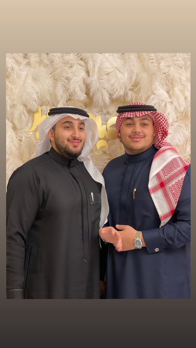 M_77__H's tweet photo. عيدكم مبارك 💫✨ https://t.co/ii9CHw0pF7