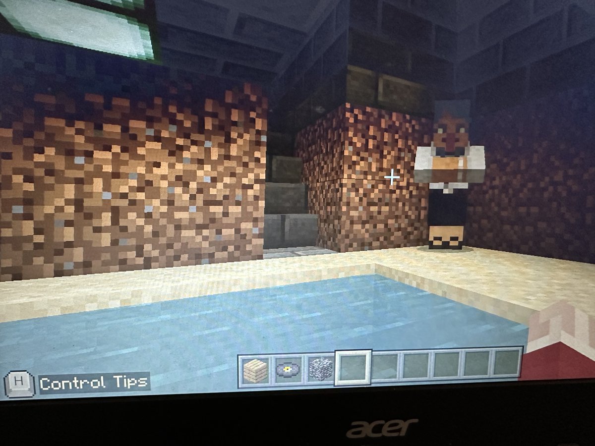 RvsThomsen's tweet photo. Students are trying to find me in a student created #minecraft world. Our #minecraftclub is a fun place to hang out at lunch. @rvsed @WGMurdoch @PlayCraftLearn https://t.co/z12ePy5ZLm