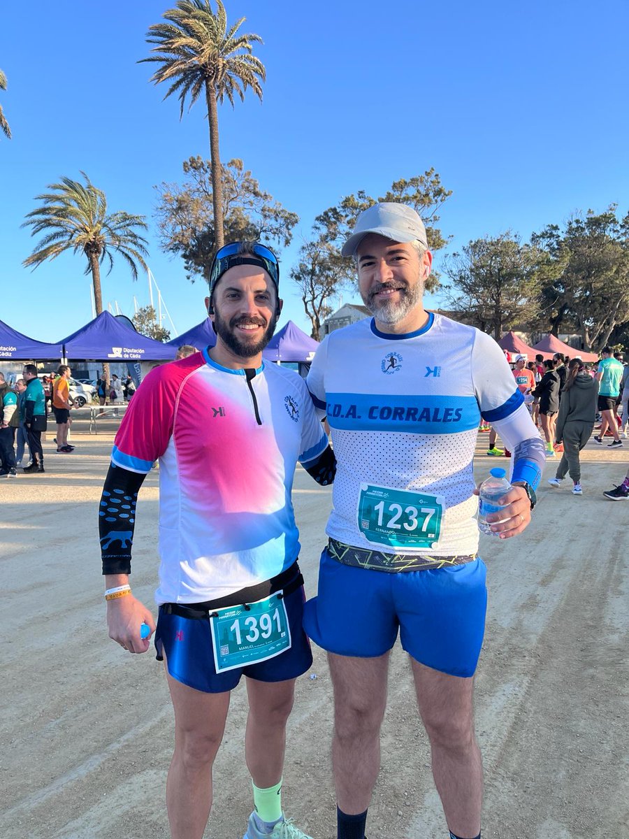 CDACorrales's tweet photo. Jabatos por la media maratón de Ayamonte con nuestro keniata compartido con el club hermano con un 2 de su categoría y 9 de la general! 🙌🏼🙌🏼
Y nuestros jabatos Silvan y Fernando en la media de Chiclana que han sufrido y disfrutado a la vez!
Enhorabuena jabatos 🐗🐗 https://t.co/x4pu7CocZE