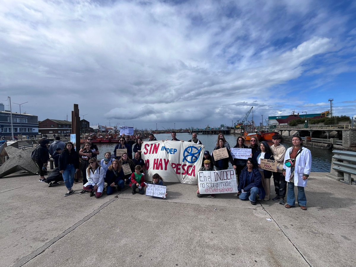 Sin INIDEP no hay pesca.
Sin trabajadores no hay INIDEP.
Vamos a seguir defendiendo nuestro trabajo y la importancia del cuidado de nuestros recursos y repitiendo que #AcaNoSobraNadie 
Reincorporación ya de todos los despedidos!
<a href="/INIDEPMdq/">INIDEP</a>