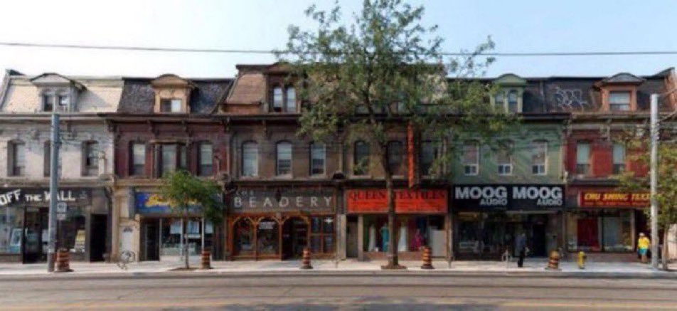 Brent Toderian (@brenttoderian) on Twitter photo Half of business owners on this #Toronto street estimated that more than 25% of their customers arrived by car. In fact, it was 4%. And the % for those who walked or cycled? 72%.
Retailers routinely overestimate the # of “car customers.” Via <a href="/carltonreid/">Carlton Reid</a>
forbes.com/sites/carltonr… Half of business owners on this #Toronto street estimated that more than 25% of their customers arrived by car. In fact, it was 4%. And the % for those who walked or cycled? 72%.
Retailers routinely overestimate the # of “car customers.” Via <a href="/carltonreid/">Carlton Reid</a>
forbes.com/sites/carltonr…