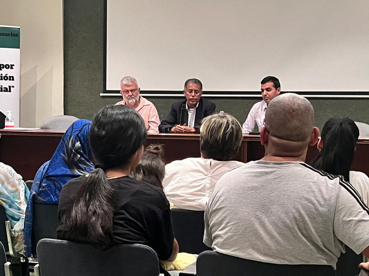 sahara53811's tweet photo. 12 de abril segunda proyección de la serie cine-documental sobre el Sáhara Occidental en la universidad de La Laguna Wanibik ganadora del festival internacional de cine del Sáhara, organizado por Asoc. Sahara Canarias La Concordia https://t.co/dt5qFshqZE