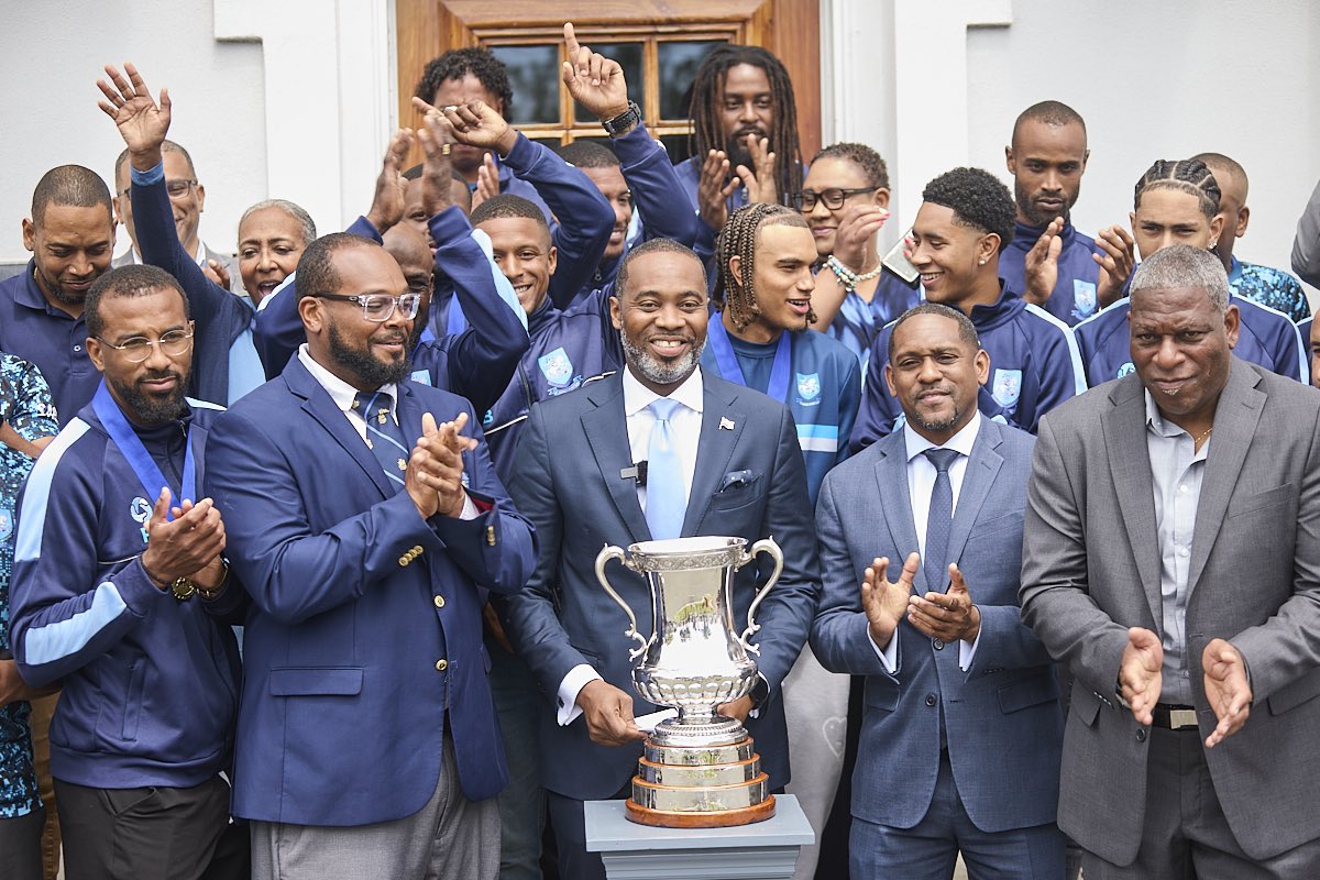 Ministers and MPs joined me at the Cabinet Office on Friday as we Celebrated this year’s FA Cup winners St. George’s Colts. Congratulations to the players, coaches, staff and supporters on this historic victory and lifting the FA Cup for the first time. It was painful to wear