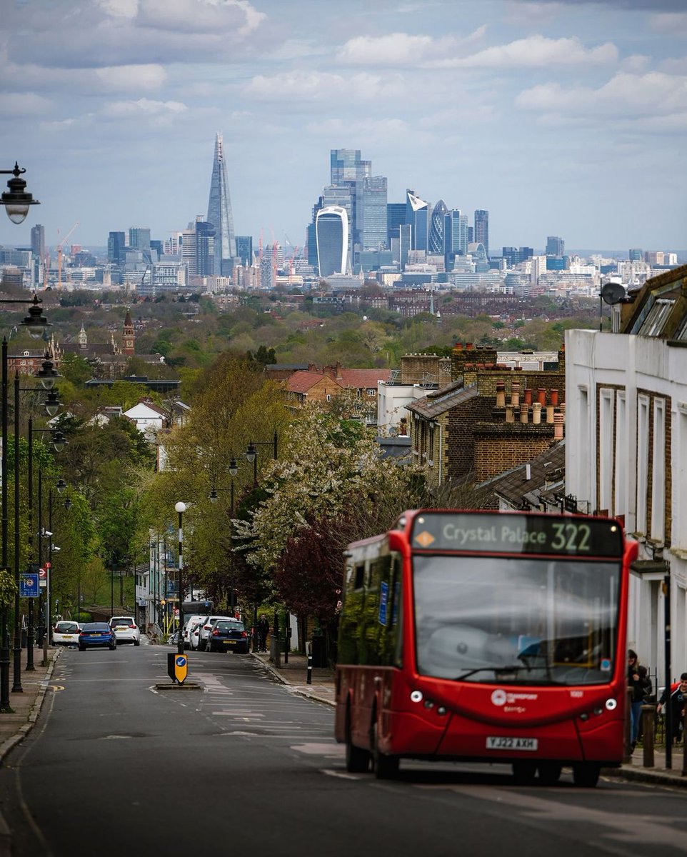 The view from Gipsy Hill is *chef's kiss* 🤌
ow.ly/wXH650Rfc1y
[📸 @lundonlens] #LetsDoLondon #VisitLondon