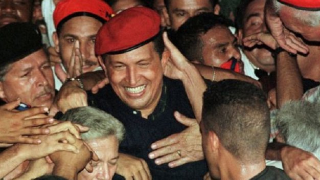 #Gobierno || Hace 22 años se registró el retorno del comandante Chávez gracias a la insurrección popular '14 de Abril de 2002 de resurrección de la Patria, del Pueblo y de la Revolución Bolivariana. 22 años del retorno de nuestro Comandante Chávez', escribió el jefe de Estado