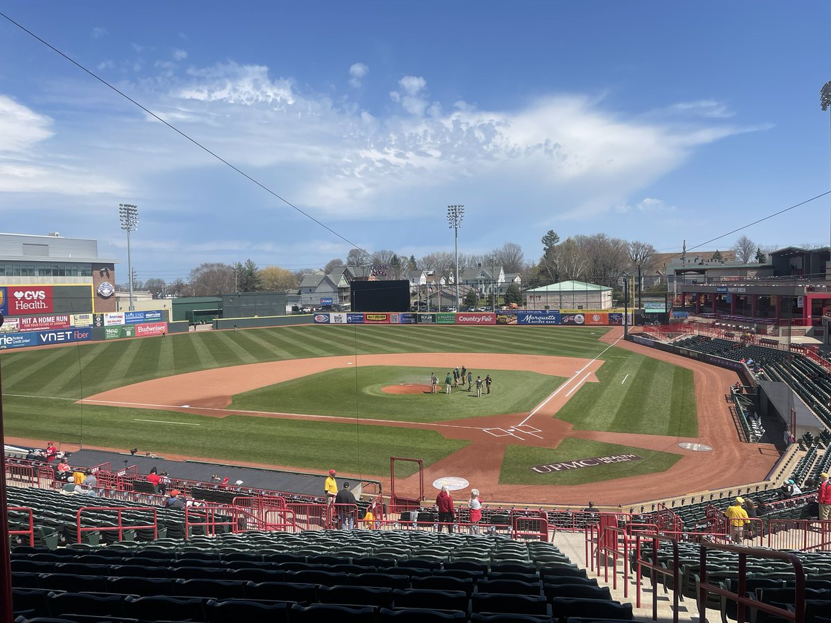 Beautiful day in Erie for the rubber game of the 5-game series between @RumblePoniesBB and @erie_seawolves on @NewsRadio1290 @Mc11wain is our pregame guest at 1:20 coming off multi-hit performances in both games of Saturday’s doubleheader…including a Little League grand slam!