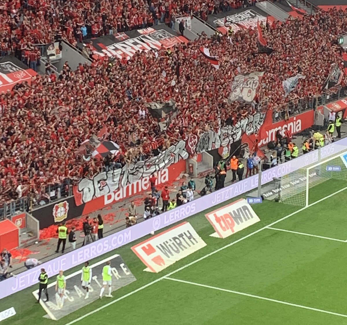 Banner on the Nordkurve: “Deutscher Meister” #bundesliga