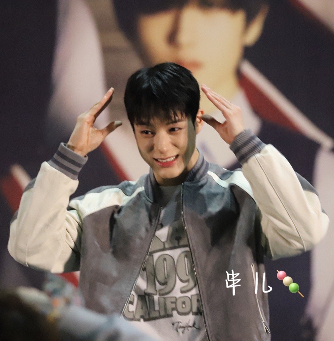 240414 fansign #JENO ૮.◜◡◝ ა weibo.com/5152945487/502…