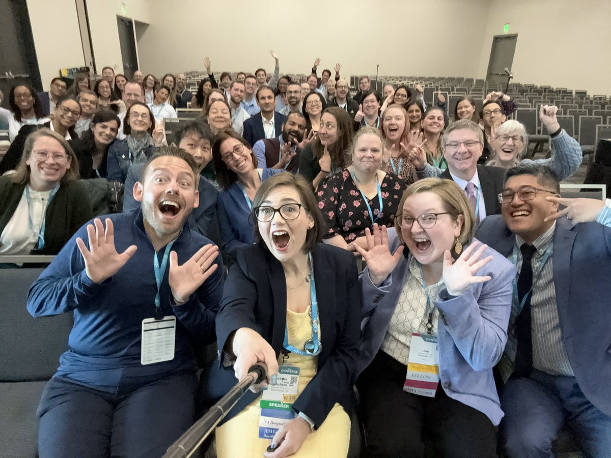 We tried to recreate a selfie stick pic to update from 2019. I think we nailed it! #SHMConverge24 @brettradler @jenreadlynn @ToledanesGian @aoglasser @JennyShenMD @CatieGlatz @DocWithBowtie @MPAcadHosp and others! Tag your friends!