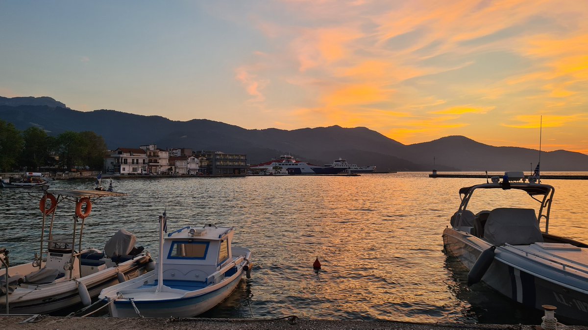 Αν δεν είχε χρώμα η μέρα σας, πάρτε λίγο.