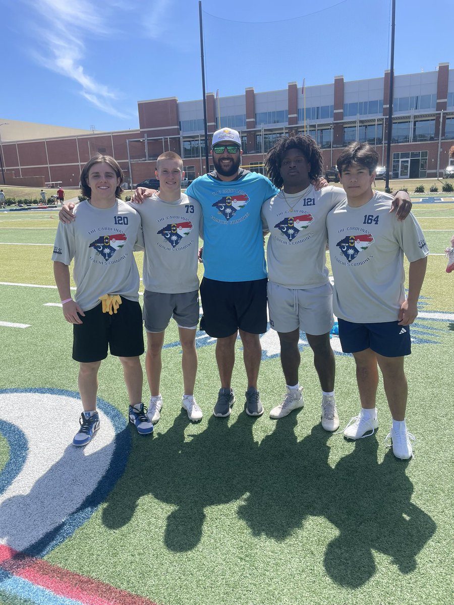 Great day of morning competition @CoachesCombines ‼️ Young men competed their tails off and looked great doing it‼️ @OfficialWrenFB @OfficialWren @MrCoachFrate @Reeseprice_26 @Tyler22Morgan @camren_ssanders @PedroAcatitlan