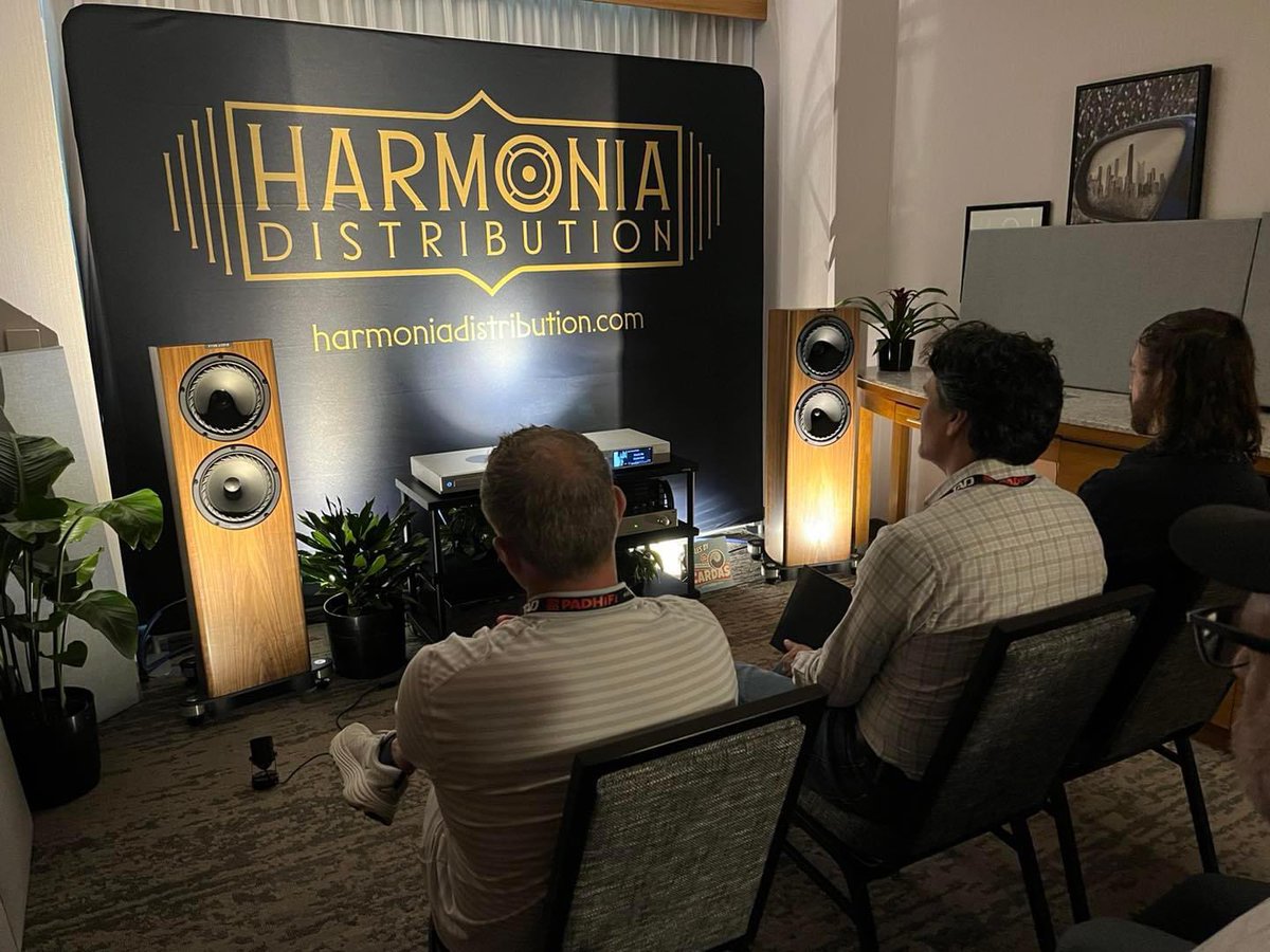 Axpona day 2 finished and we are now in day 3. It’s been very busy so far with many really positive reactions to our new F703SP in our second room. Drop in for a listen.