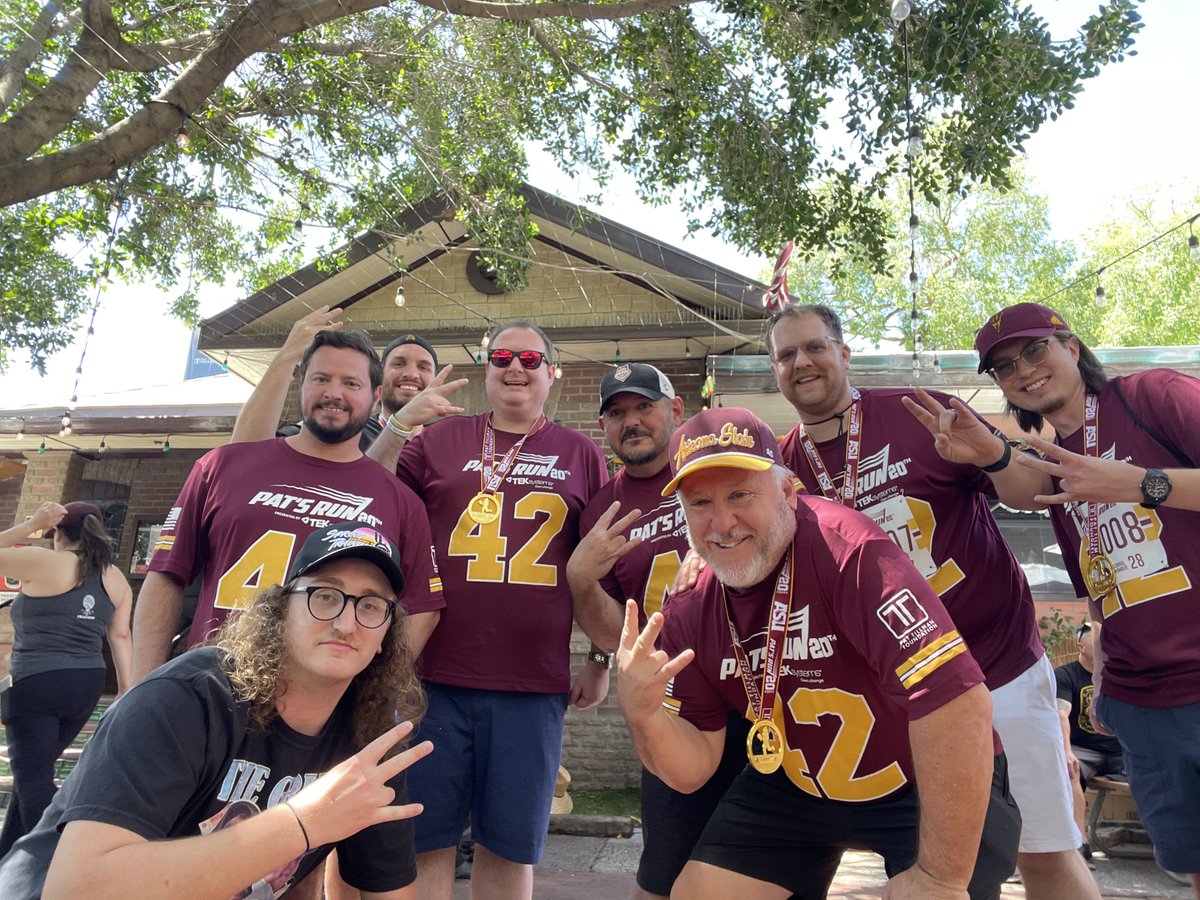 Great post-#PatsRun crew yesterday at @caseymoores! Congrats to all these guys, who all ran! #PatsRun24 #PT42 #Honor42 #PintsForPat pattillmanfoundation.org