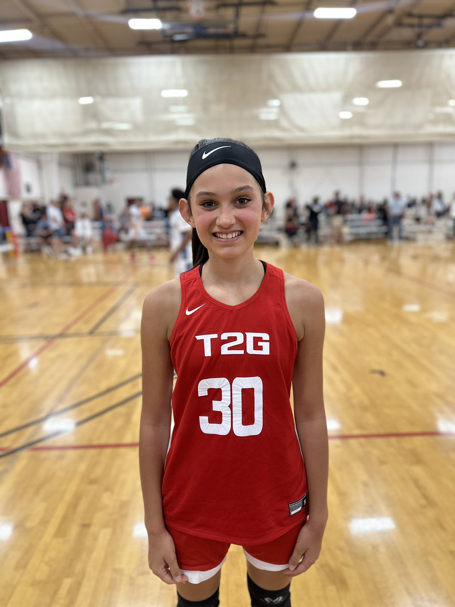 Trained 2 Go gets the 45-31 victory over Georgia Sting to advance to the 9th-10th Grade Championship. Leah Pollack was the team's leading scorer with 11 points with her solid all-around play.