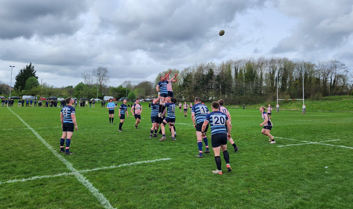 Great day of running rugby @BoltonRUFC with @lancashirerugby Royals taking the game to the @lancashirerugby U20s. No quarter given and the younger legs powering thru at the end. ROYALS 26 U20s 43