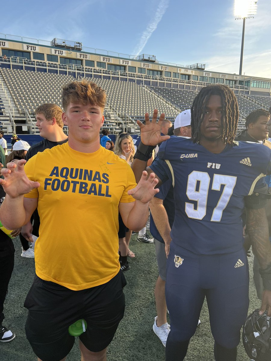 LoganHus1's tweet photo. Had a great time at FIU spring game!! Thank you coaches for the hospitality!!
@STA_Football @FIUFootball @CoachMikeMac @CoachHarriott @JoshuaEargle @CoachAllshouse @Cam_DiFede @mikeromano71 @KenyatisS @coachkahn @CoachWesCarroll @TheCribSouthFLA @JohnGarcia_Jr @larryblustein https://t.co/Nvy9PyZdCL