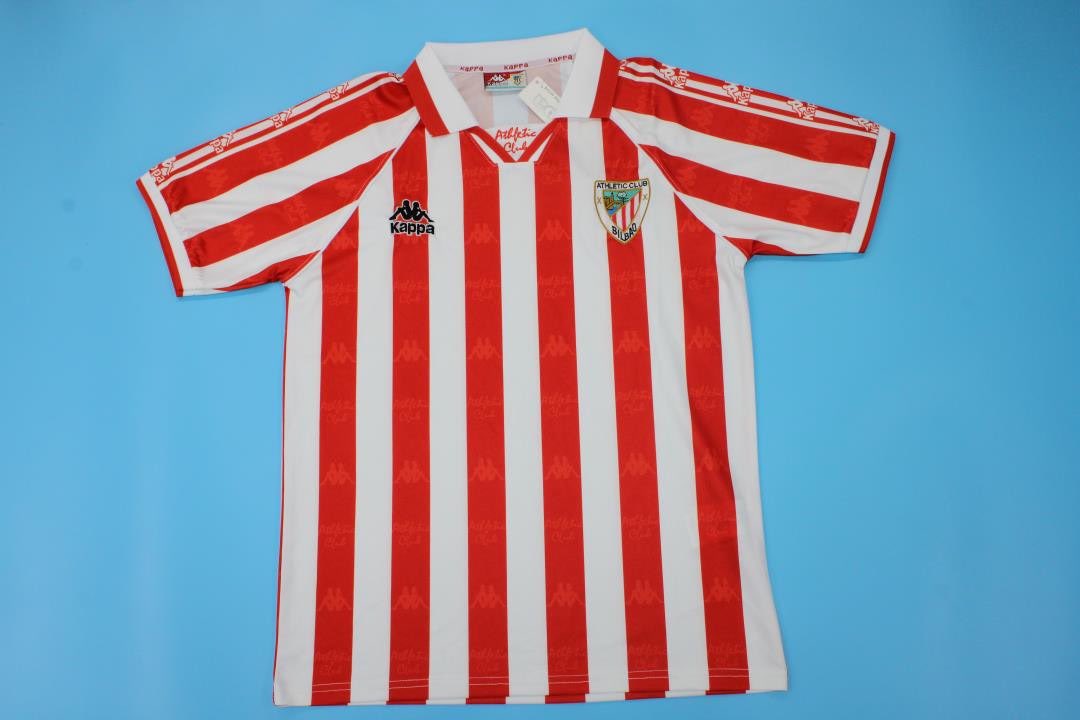 AthleticXtra's tweet image. 🚨 SORTEO: Consigue de la mano de @INFUTcamicracks una camiseta retro o actual del Athletic a elegir. 🤝

Requisitos: 
📌 Seguir a @AthleticXtra e @INFUTCAMICRACKS
 📌 Dar RT a este tuit.  

Ganador el 19/04/24  

🎟️ Además, tienes un 5% de descuento con el código COPA5  en su…